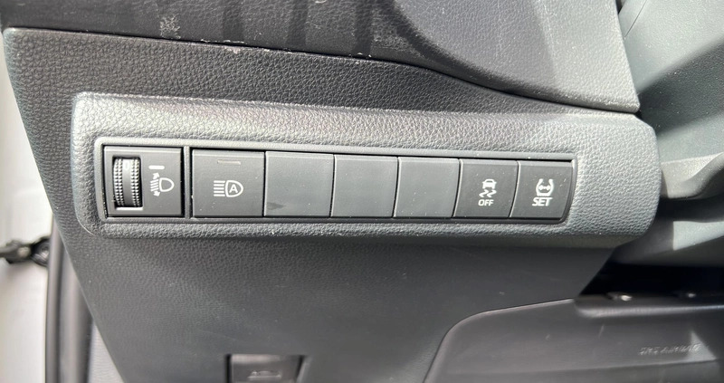 Toyota Corolla cena 105900 przebieg: 24582, rok produkcji 2022 z Cedynia małe 379